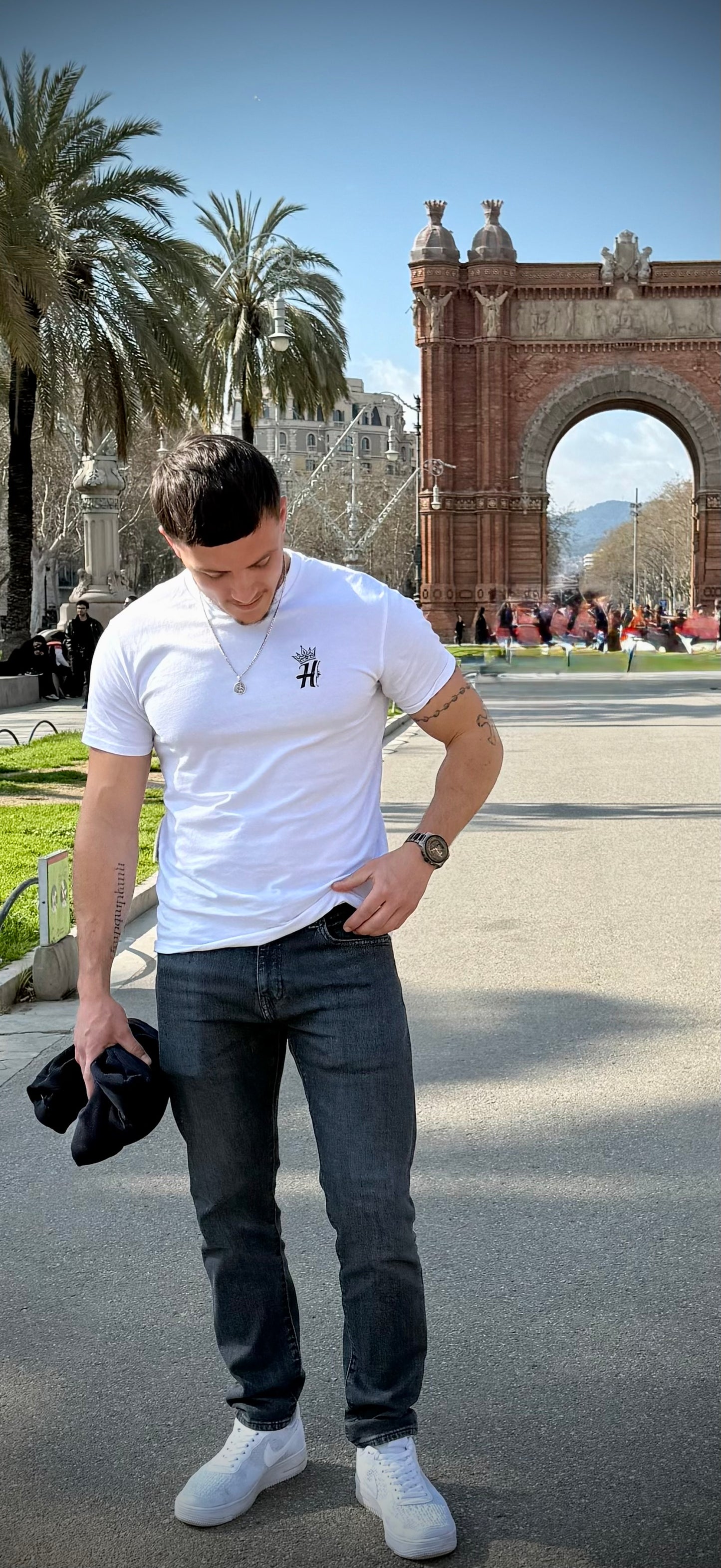 Hermanos T-Shirt